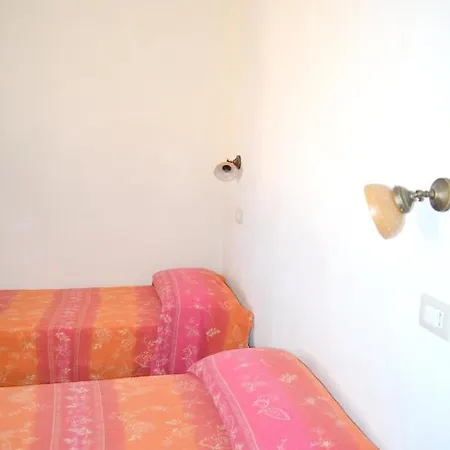 2 Bedrooms With Sea View And Furnished Balcony At 4 Km Away From The דירה *